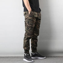 Load image into Gallery viewer, Japanese Style Fashion Jeans Men Elastic